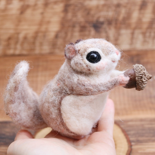 幸せのお守り 癒しの妖精✿momoちゃん ザ・エゾモモンガなmomoちゃん