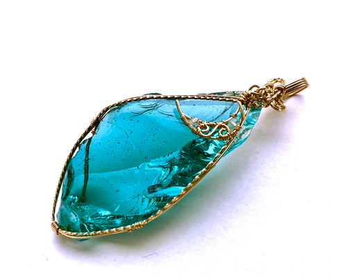 シエラネバダ産アンダラクリスタル♡イナンナウィズダム（カルサイト付） シエラネバダ産アンダラクリスタル♡イナンナウィズダム（カルサイト付