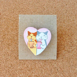 手描きブローチ/二人でタピオカ 1枚目の画像