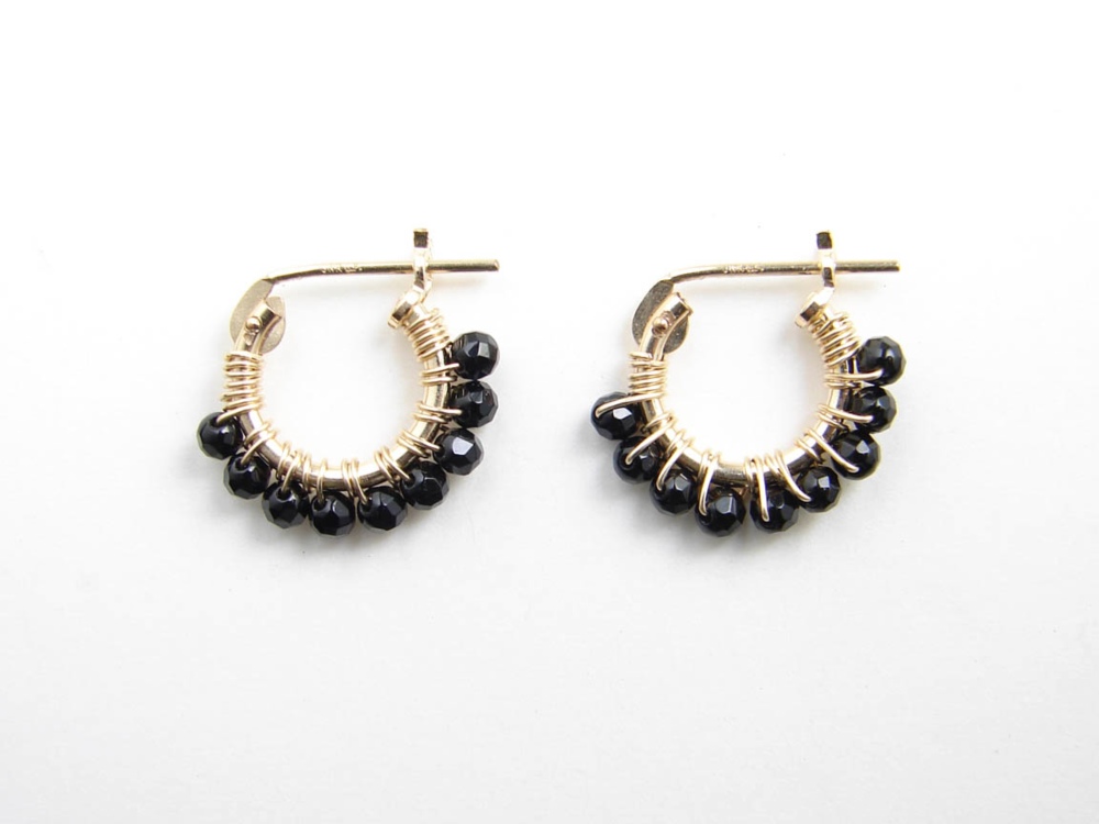 Hiroko Miyamoto / Ref.Oni5 オニキス ピアス – Fuligo / Fuligoshed