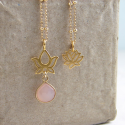 金の蓮の花とピンクカルセドニーのネックレス ~ Lotus Necklace ~ 14Kgf 2枚目の画像