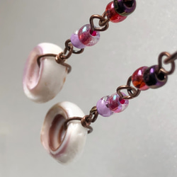 プカシェルのピアス ＊ Puka Shell Pink ＊ Shell 001 2枚目の画像