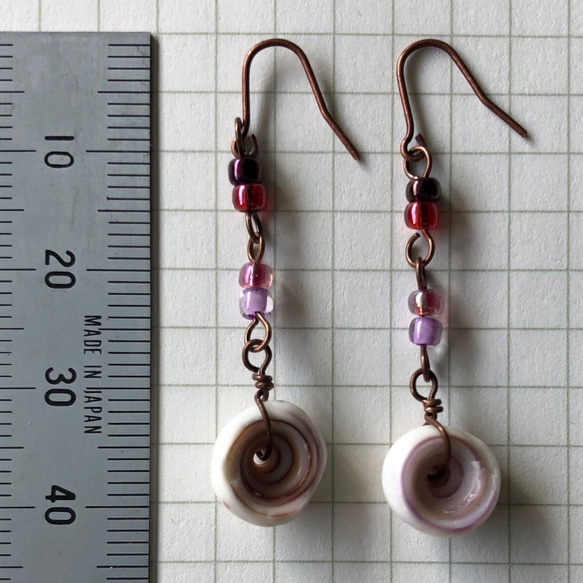 プカシェルのピアス ＊ Puka Shell Pink ＊ Shell 001 5枚目の画像