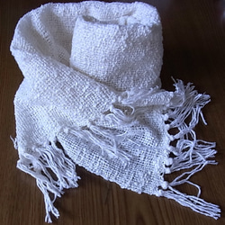 手織りさわやか真白マフラー 1枚目の画像