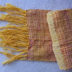 手織りマフラー（イエロー・レッド） 2枚目の画像