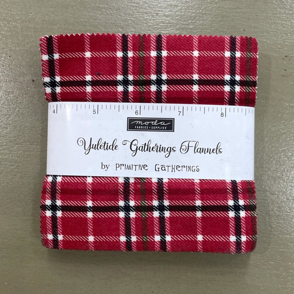 フランネル　４２カットクロスセット　Yuletide Gatherings Flannels 1枚目の画像