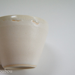白いカップ＆ソーサー（お買い得品） 3枚目の画像