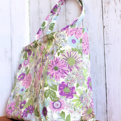 荷物がたっぷり入る大容量ファスナートートバッグ 2枚目の画像