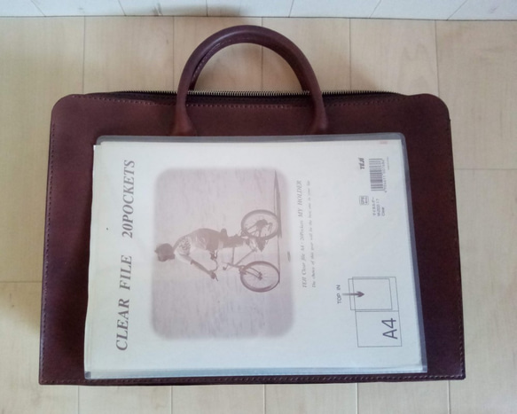 【送料無料】本革製のスマート書類バッグ 6枚目の画像