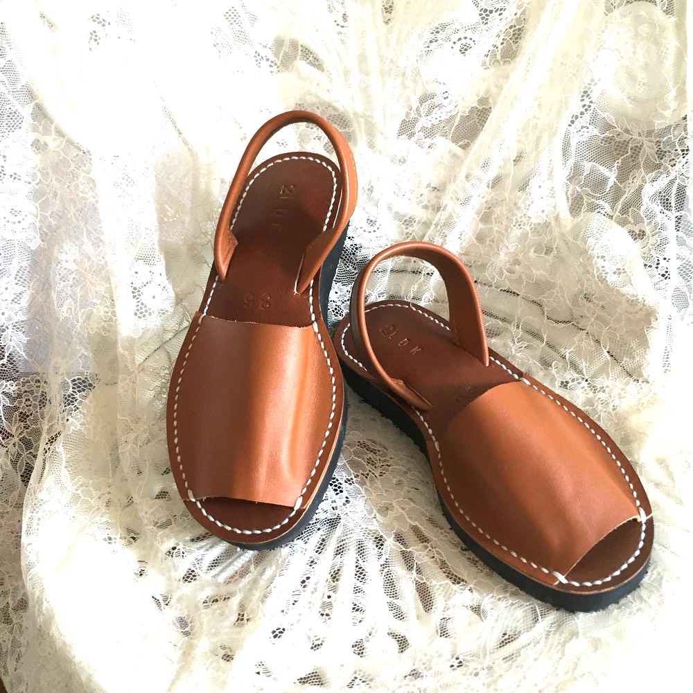 ブラウン☆靴擦れしない疲れない本革オーダーメイドサンダル★☆甲高や幅広、外反母趾の方には特にオススメです☆