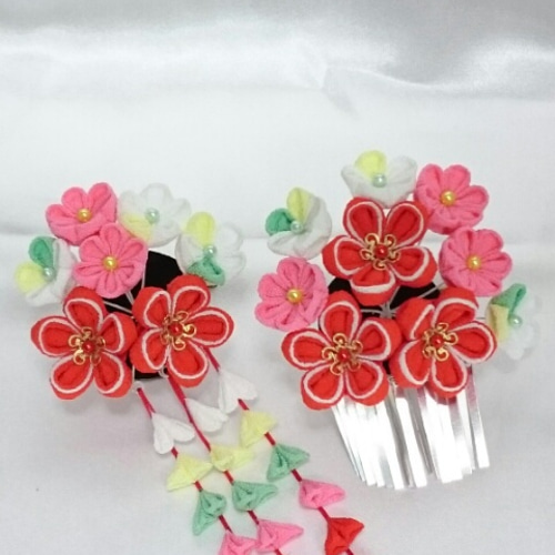 つまみ細工の髪飾り ～七五三かんざし～ 《赤系》 2個セット かんざし