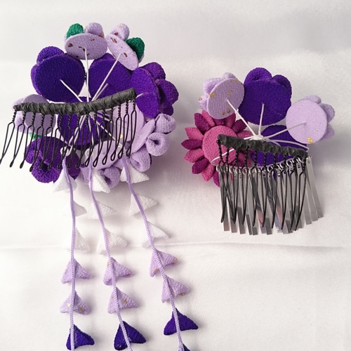七五三 髪飾り 和風 古風 紫 かんざし ちりめん ビラ付き つまみ細工 七五三 髪飾り 和風 古風 紫 かんざし ちりめん ビラ付き つまみ細工