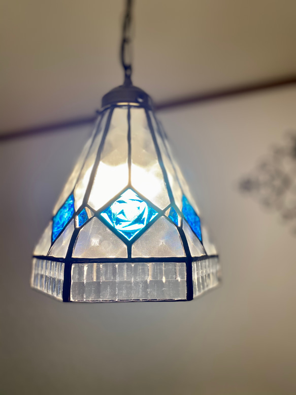 ステンドグラス ローズ ペンダントライト 吊り下げ照明 3灯式 楽天市場