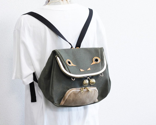 専用かえるさんのがま口バッグ、ビッグかえるさんのがま口バッグ(ポーチ)2点お纏め 楽天市場】がま口 バッグ カエルの通販