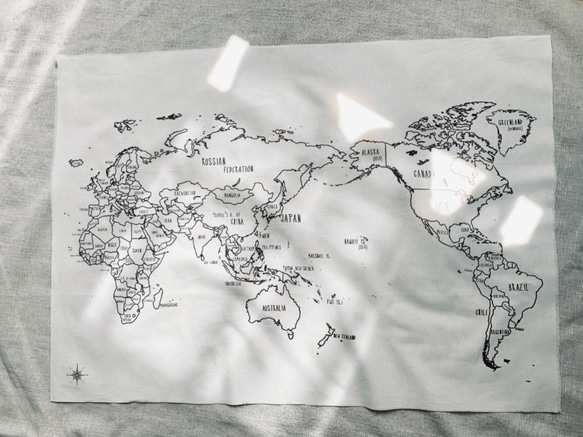 世界地図 ファブリックポスター　ビッグサイズ　タペストリー　韓国インテリア　入園　入学　子供部屋 4枚目の画像