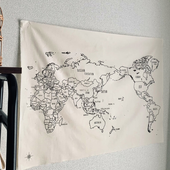 世界地図 ファブリックポスター　ビッグサイズ　タペストリー　韓国インテリア　入園　入学　子供部屋 3枚目の画像
