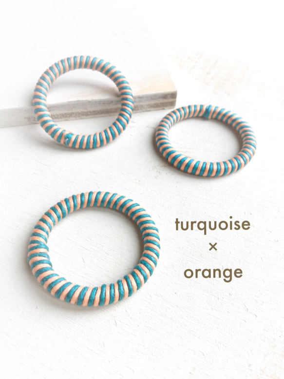 ストライプ フープチャーム turquoise×orange 2個 1枚目の画像