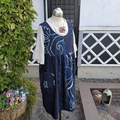 着物リメイク 古布 手作り 蚊絣、筒描きの風呂敷 ジャンパースカート 