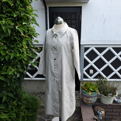 着物リメイク　ハンドメイド　白大島　コートドレス 3枚目の画像