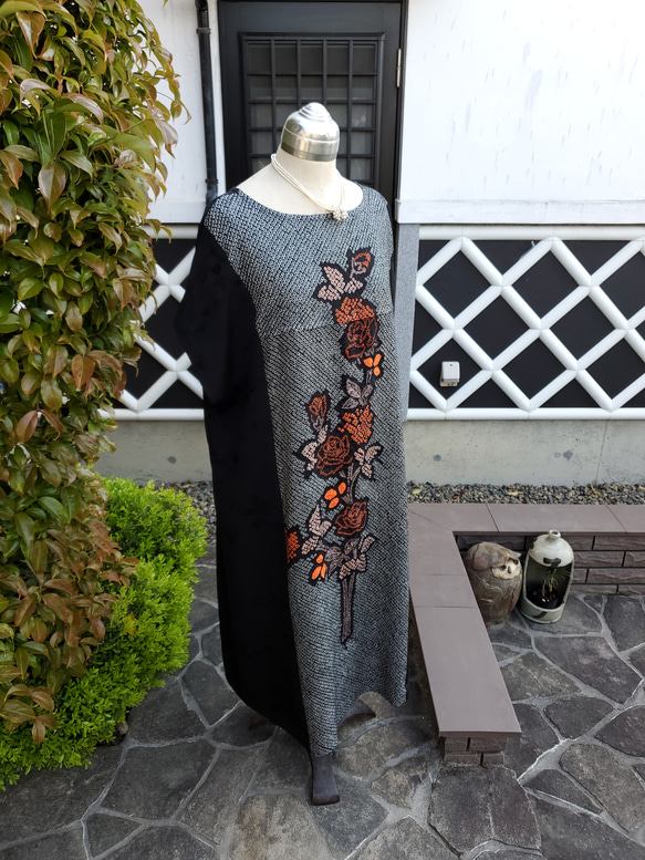 着物リメイク　ハンドメイド　素敵な柄　絞りの羽織　リメイク　ワンピース　 3枚目の画像