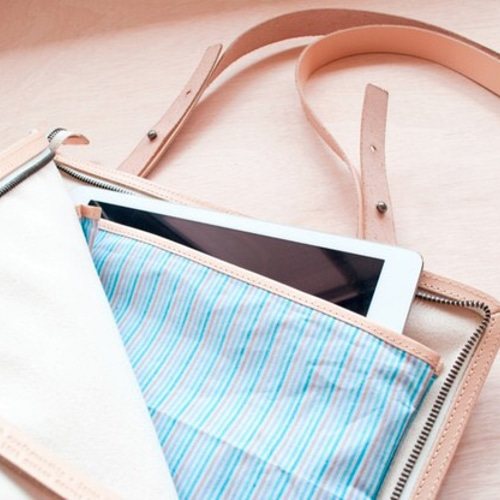 SUM Collection No.1//Clutch Bag 手拿包・晚宴包SUM 的作品