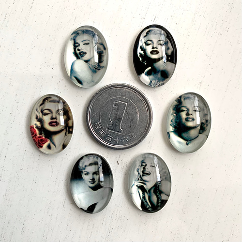 マリリン・モンロー　オードリー・ヘプバーン　直筆遺物　Auto Relic Yahoo!オークション -「ヘップバーン 直筆」の落札相場・落札価格