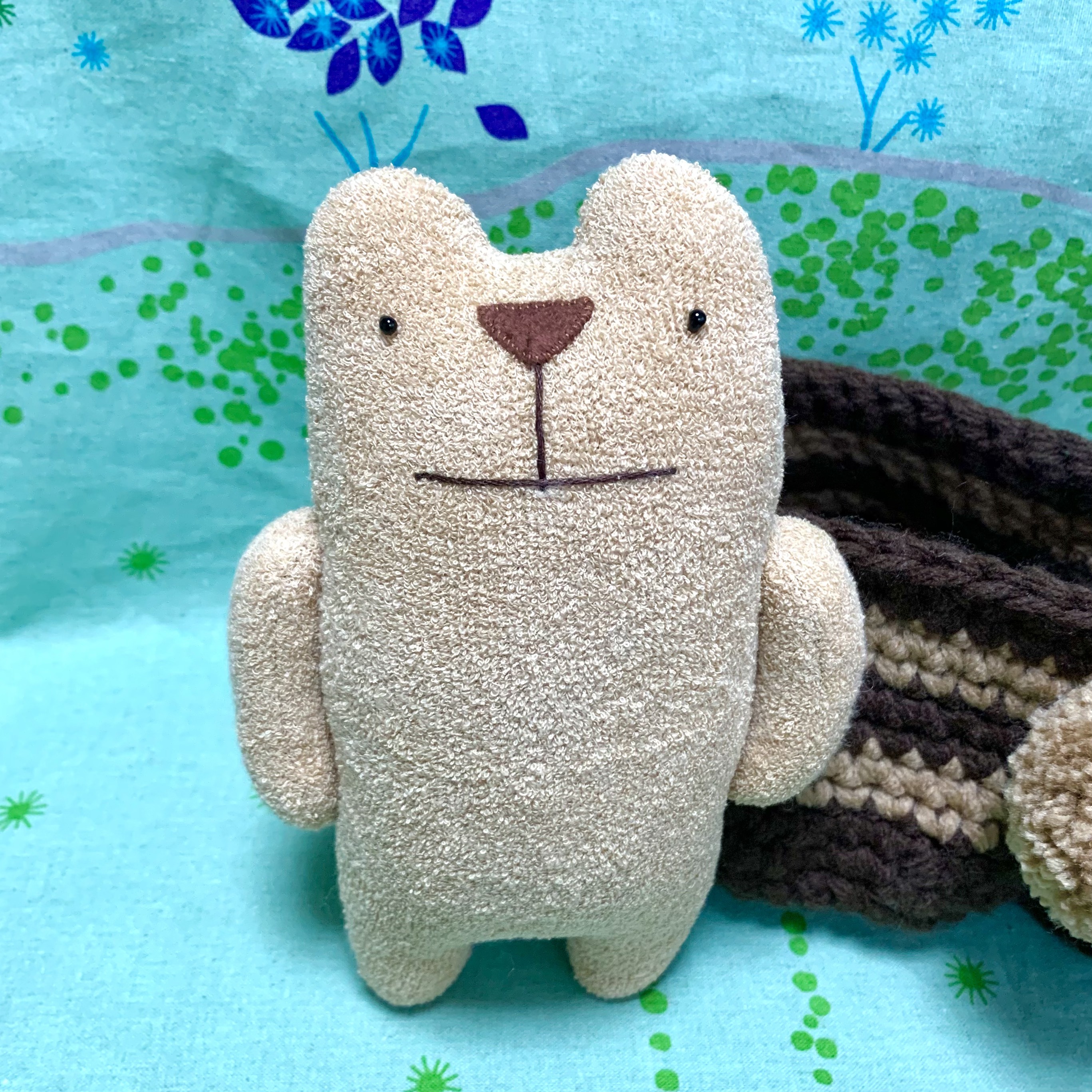 オーダー製作 ☆のほほん クマさんの縫いぐるみ☆パンパン太っちょ体型☆ご要望の小物付き☆ベージュ