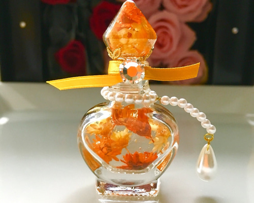 m*i様 ラリック Moulin Rouge 香水瓶 フロストガラス 花モチーフ m*i様 ラリック Moulin Rouge 香水瓶 フロストガラス 花モチーフ m*i