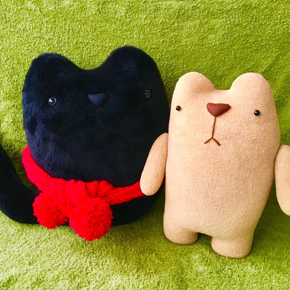 【つん...様☆専用ページ】BIGなクマさん・BIGな黒猫さん・豚さんの縫いぐるみ 4枚目の画像