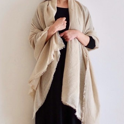 大號植物染色羊毛亞麻披肩&lt;秋葉-核桃&gt; 第2張的照片