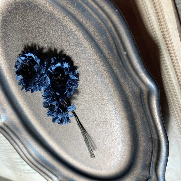 Mini daisy brooch【Royal Blue】 5枚目の画像