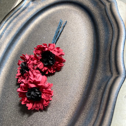 Mini daisy brooch【Pinkish red】 5枚目の画像