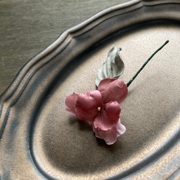 Viola brooch【Pink】 4枚目の画像