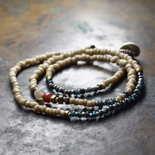 アンティークビーズ瑪瑙ネックレス