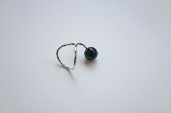 kurukuru earcuff///////ストーン付き 4枚目の画像