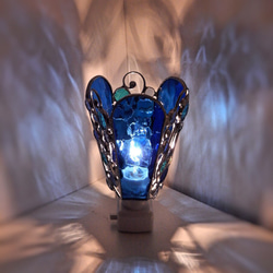 ステンドグラス アクアブルーのおやすみランプ 2枚目の画像