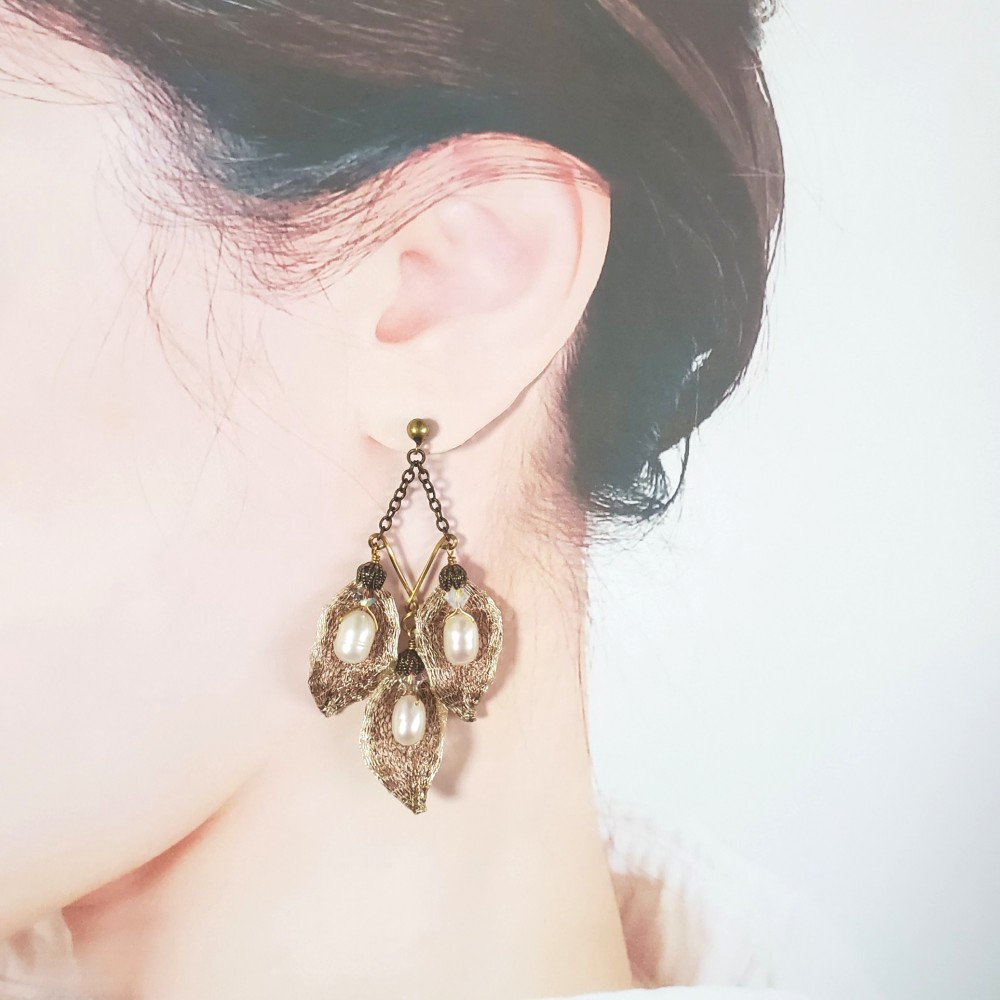 【SALE価格!!】cl,ピアス・イヤリング(ブラウン×アンティークゴールド)