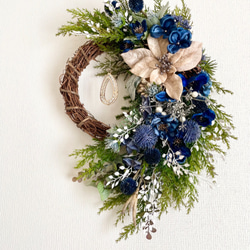 Poinsettia wreath 7枚目の画像