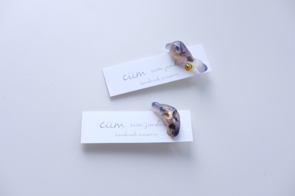 ciim clove ブルー　 片耳　イヤーカフ　イヤリング（ニッケルフリー）　受注制作10月末 3枚目の画像