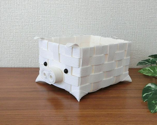 77581863_4