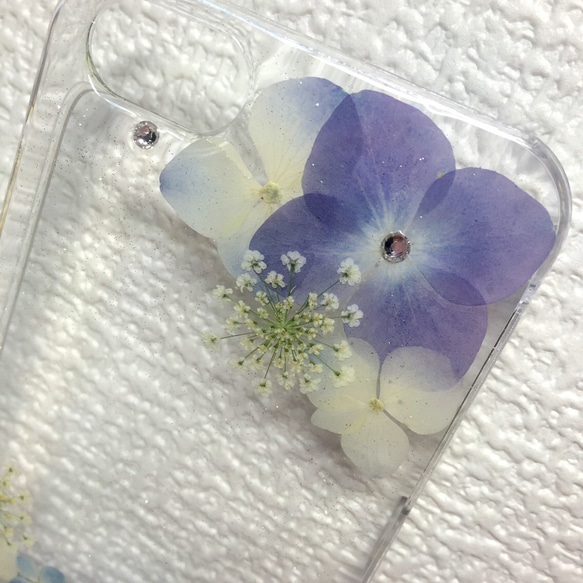 紫陽花の押し花iPhoneケース 2枚目の画像