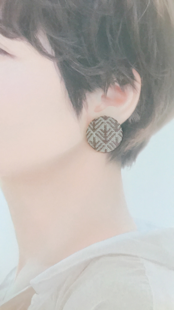Re * 顏色 ① ~ ③ 耳環 &lt;Matsukasa&gt; 2.9cm 第2張的照片