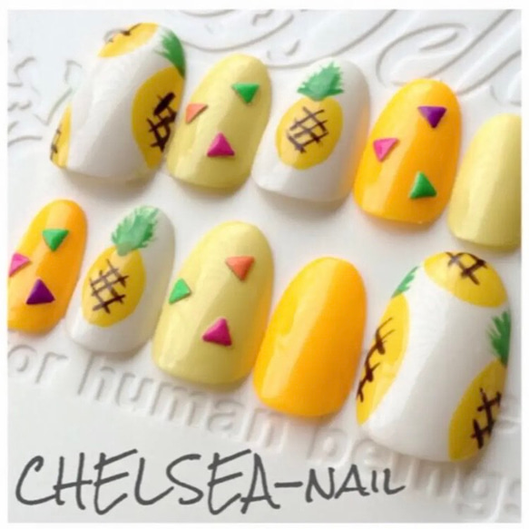 ネイルチップ462番527番305番440番 パイナップル柄ネイル ネイルチップ（つけ爪） CHELSEA-nail 通販