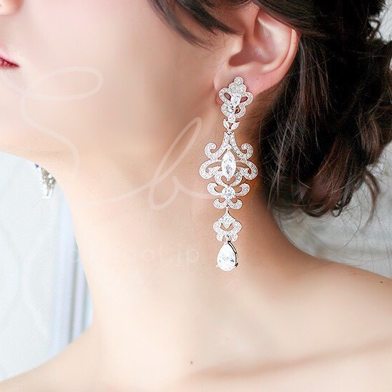 キュービックジルコニア ブライダルピアス リアーヌ