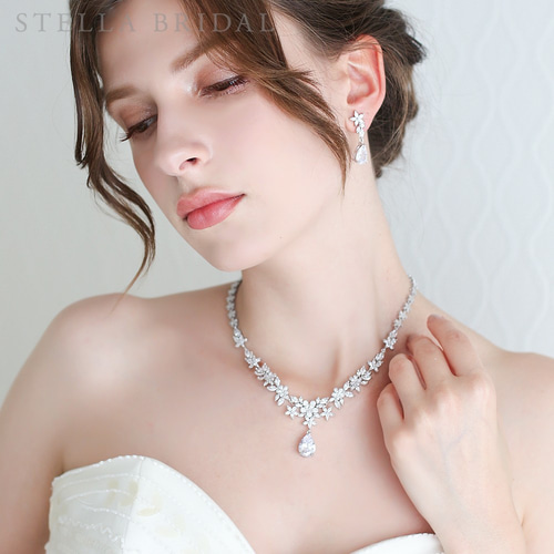 STELLA BRIDAL ウェディングネックレス オリヴィア II 楽天市場】【STELLA BRIDAL公式】ブライダル ネックレスオリヴィア II