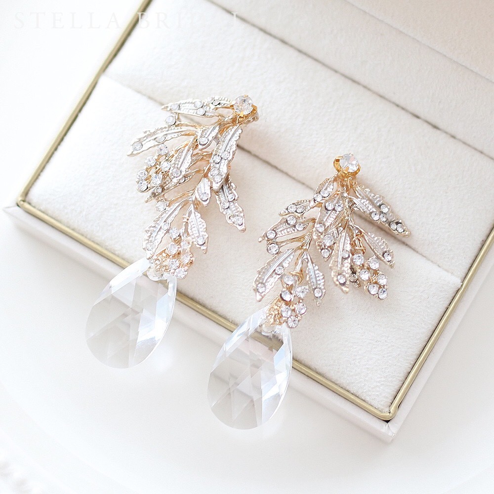 スワロフスキーとリーフチャームの小枝ピアス Jasper / ジャスパー【受注生産品】