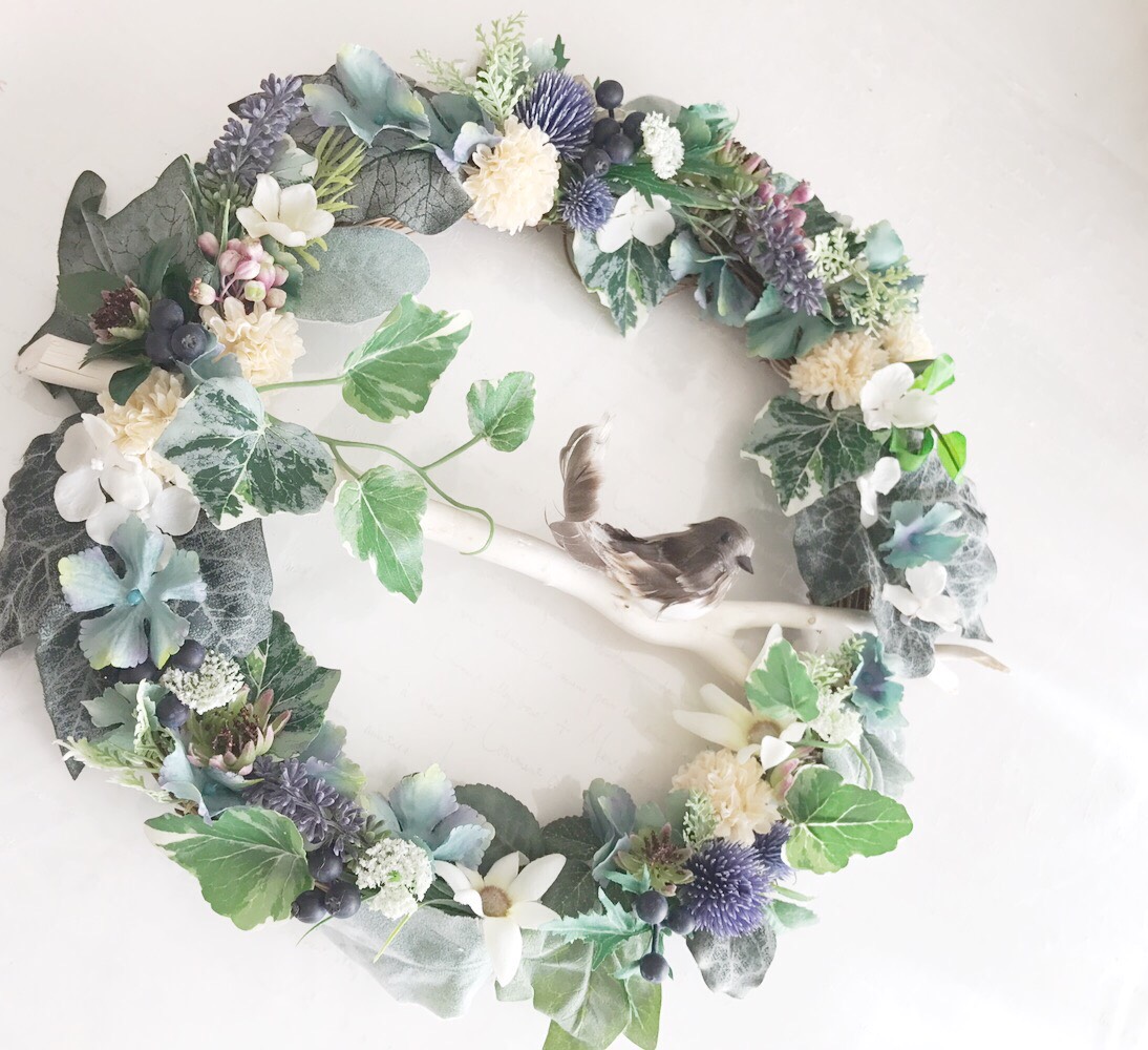 春の小鳥のリース