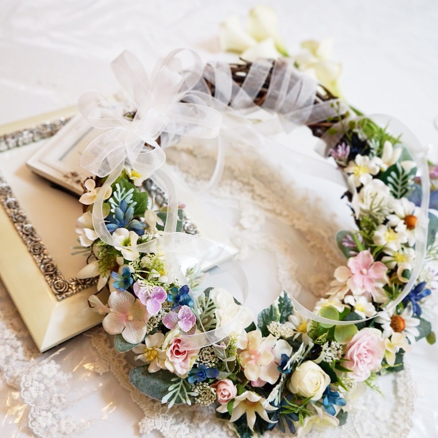 優しい小花のクロワッサンリース