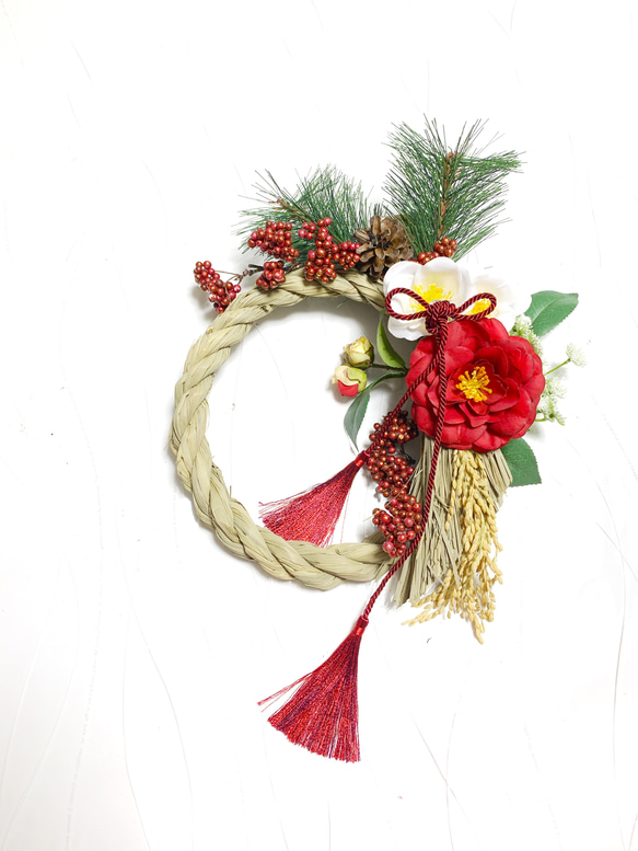 紅白の雪椿で祝う新年のしめ縄飾り しめ縄・しめ飾り iko 通販 8239833
