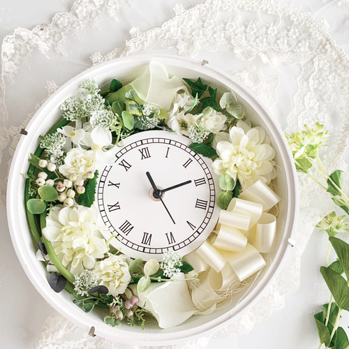 母の日に‼︎  ハンドメイド花時計 母の日2021】お花いっぱいの母の日花時計 | iichi 日々の暮らし